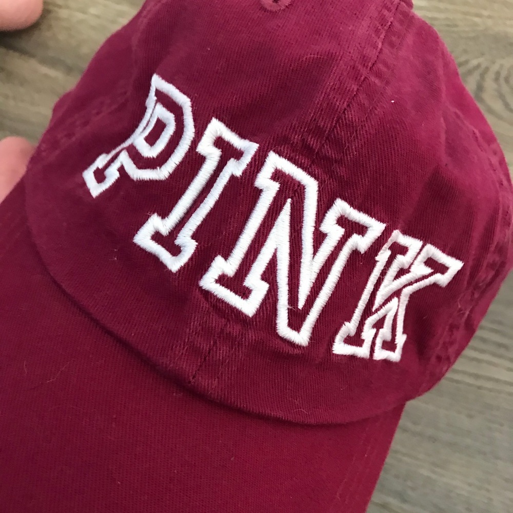 SUPER CUTE VS HAT